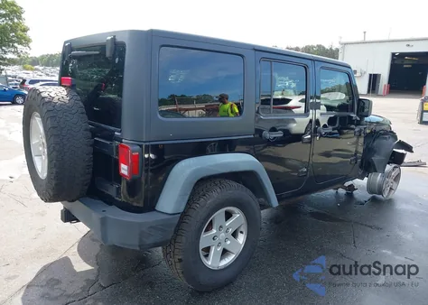 2011 Jeep Wrangler Unlimited Sport из США, поврежденный, VIN 1J4BA3H18BL511245